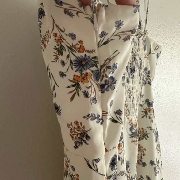 White Floral Midi Dress by Crescent - Picture 4 of 7